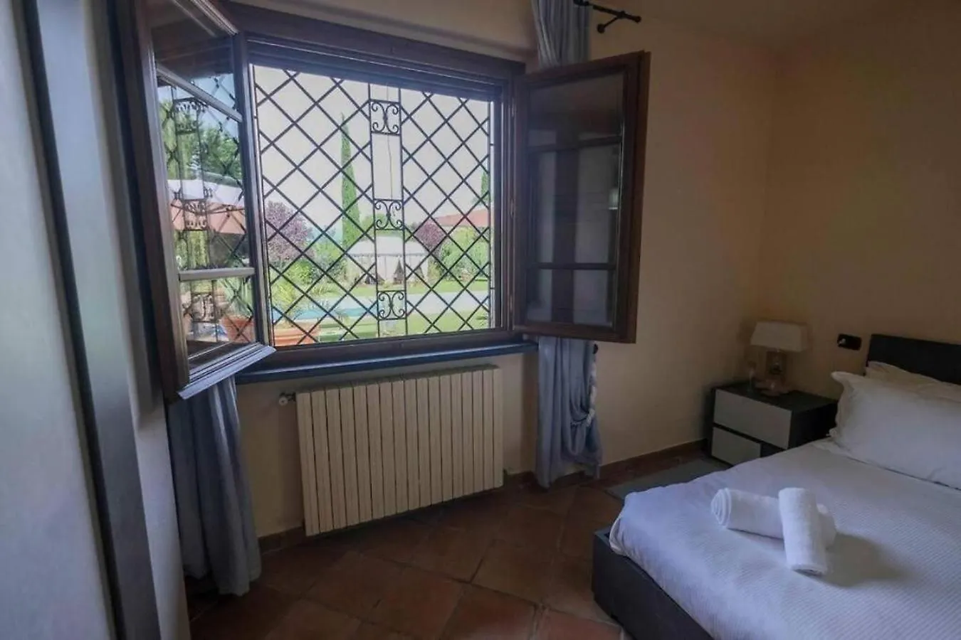 Villa Fiore Luxury Pool & Garden Pisa Italia