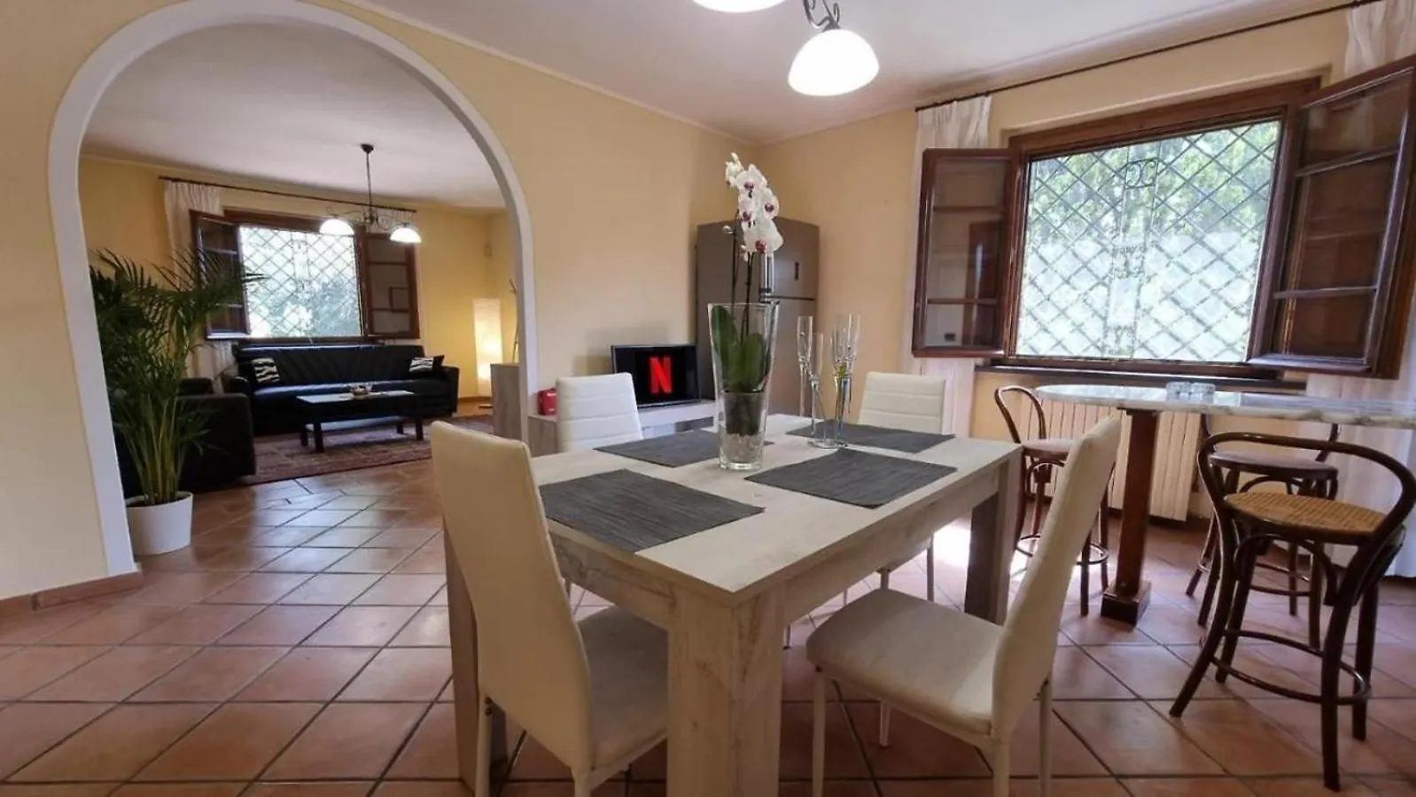 Villa Fiore Luxury Pool & Garden Pisa Italia