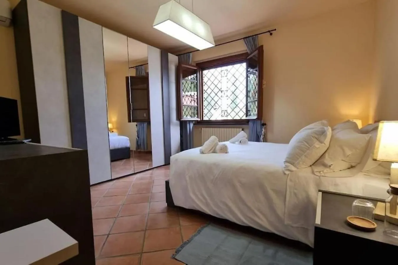 Villa Fiore Luxury Pool & Garden Pisa