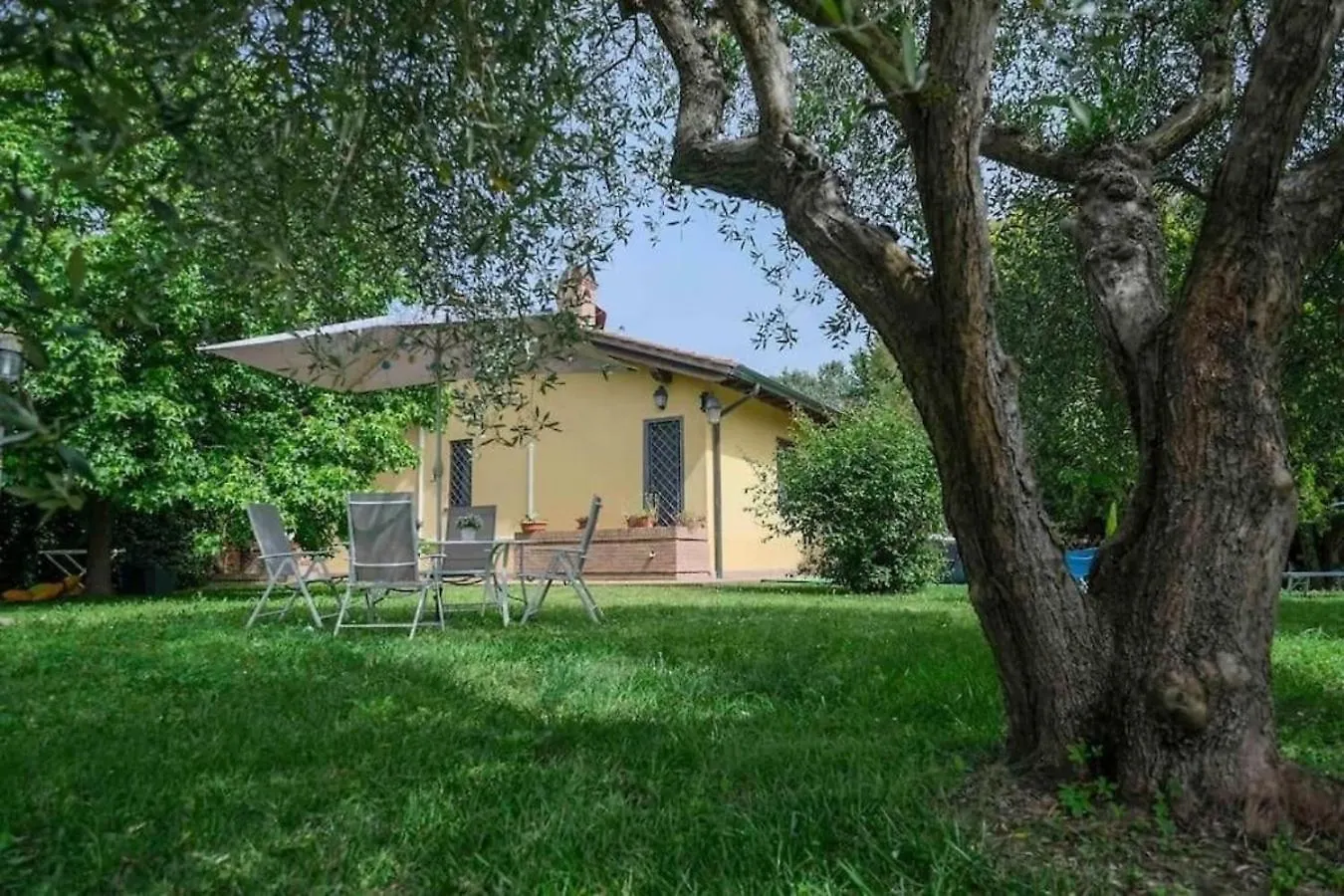 Villa Fiore Luxury Pool & Garden Pisa